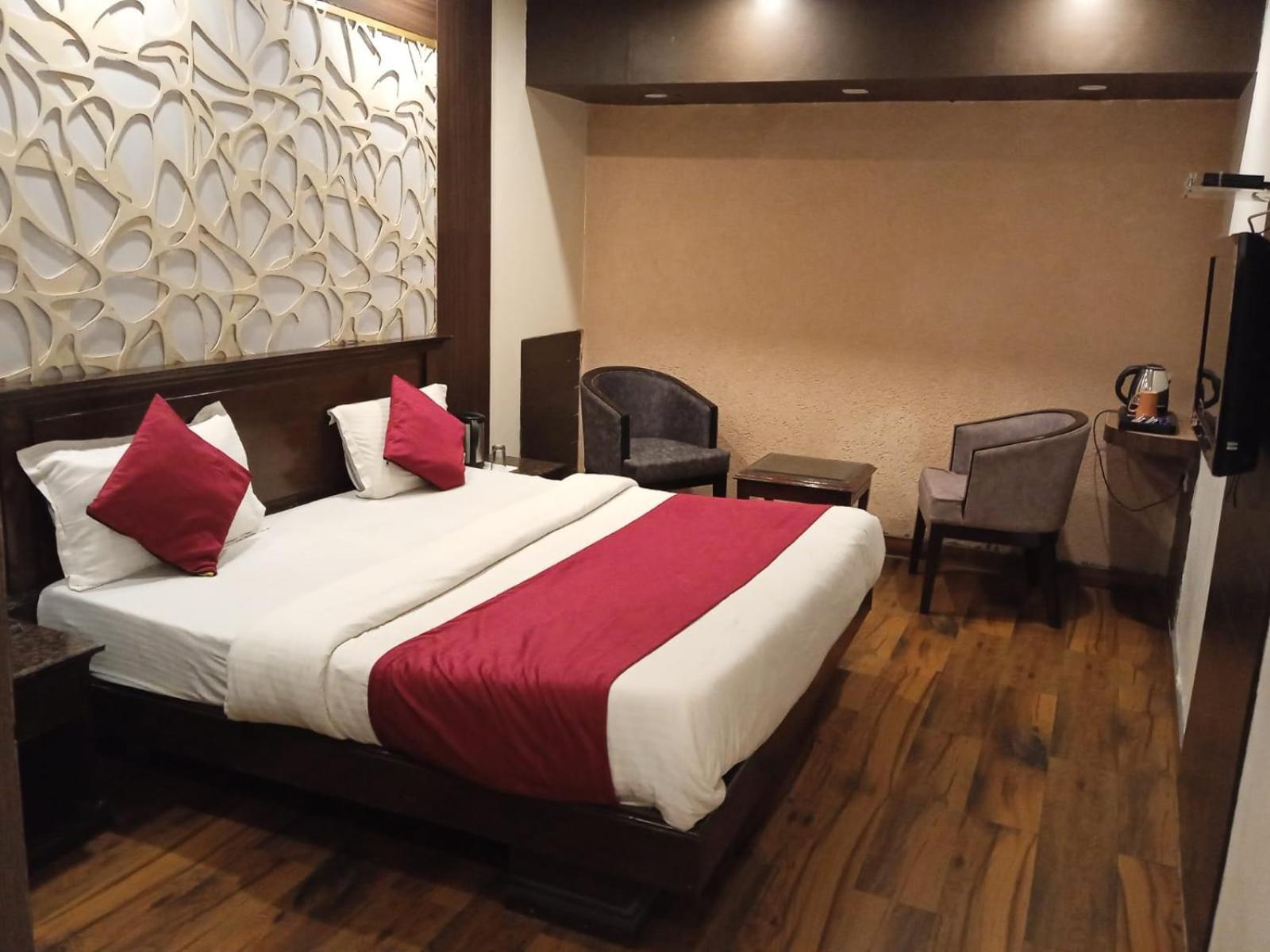 Hotel Himshri By Ovata Mussoorie Ngoại thất bức ảnh